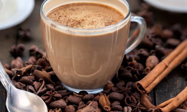 does-chai-tea-lattes-have-caffeine