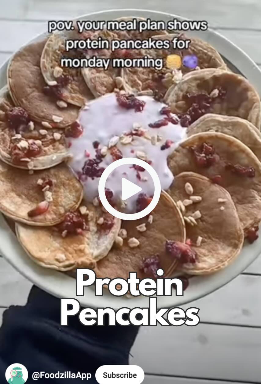 protein-pancakes-with-yogurt-and-blueberries